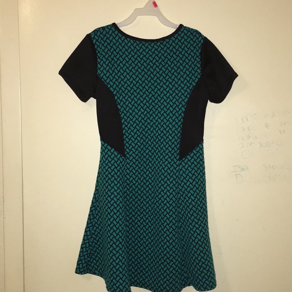 Short cute green dress